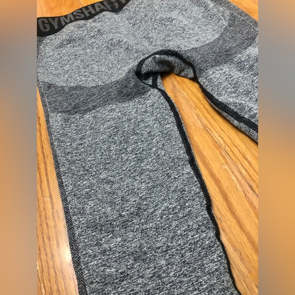Gymshark Flex Low Rise Leggings size M - Picture 16 of 17